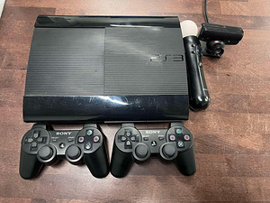 Playstation 3 + 2 pulti + Move + Mängud
