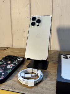 Apple iPhone 13 Pro 128GB Silver (2 foto / 4)