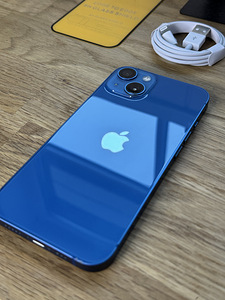 Apple iPhone 13 128GB Blue (3 foto / 4)