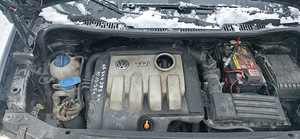 Volkswagen touran (8 foto / 14)