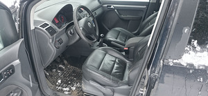 Volkswagen touran (11 foto / 14)