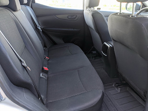 Nissan Qashqai 1.2 85kW (2014) (10 foto / 15)