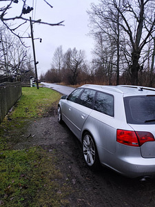 Audi A4 B7 S-Line 150kw (4 foto / 9)