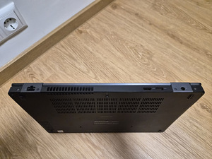 Dell Latitude 5580 15", I5-7300U, 8GB Ram, Windows 11 Pro (8 foto / 10)