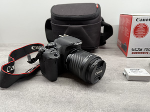 Canon EOS 700D + 18-55 Kit объект (5 фото из 10)
