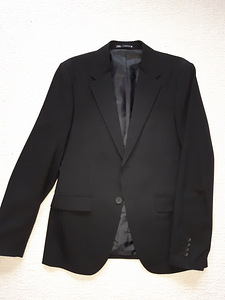 Müüa 1 kord kantud Zara ülikond, suurus S