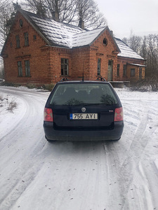 Volkswagen Passat 2003 1.9 96kw (4 foto / 8)