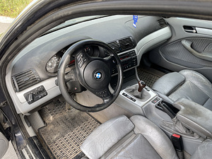 BMW E46 330d 2001 manuaal. (6 foto / 7)