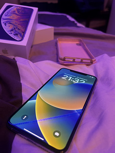 iPhone xs max 64gb (1 foto / 3)