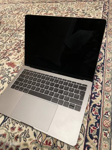 MacBook Pro (13 дюймов, 2017 г., два порта Thunderbolt 3) (фото #2)