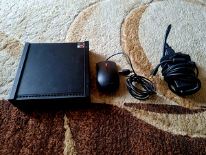 Lenovo thinkpad M75q Gen2 (1 foto / 6)