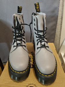 Mr. Martens saapad suurus 40 (1 foto / 3)