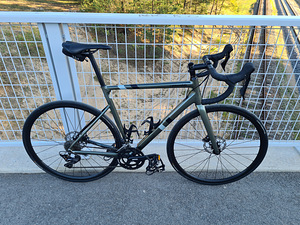 Cannondale CAAD13 Disc 105 size: 56 Maanteeratas (2 foto / 7)