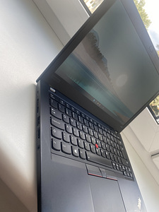 Lenovo Thinkpad A285 (3 foto / 3)