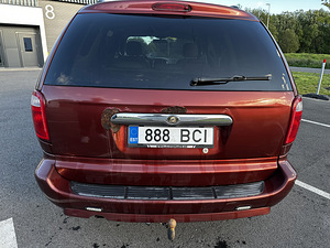Chrysler Voyager Stow n' Go 3.8 V6 LPG (5 фото из 15)