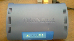 TRENDnet TE100-S5P+ 10/100Mbps Ethernet Switch, 5-port (10 foto / 10)