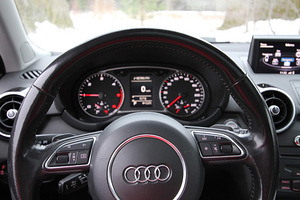 Audi a1 1.6 66kw (6 foto / 13)