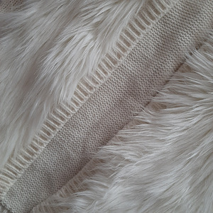 Ilus kootud vest. Valge kootud vest (3 foto / 3)