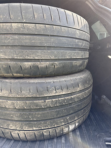 255/40 R19 Michelin Pilot Sport 4 (1 foto / 3)