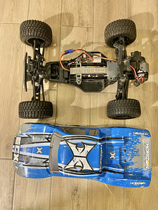 Puldi auto 1/10 AMP MT 2WD (3 foto / 9)