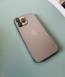 iPhone 13 Pro Max 128 GB (3 foto / 5)