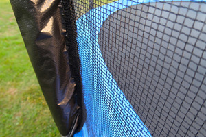 Batuut 425 sm + kaitsevõrk + redel 14ft (4.25 m) (7 foto / 10)