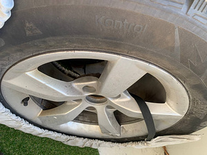 HANKOOK naastrehvid 225/60/R16 (5 foto / 10)