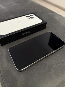 Phone 13 Pro Max 256GB (1 foto / 2)