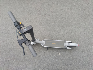 Tõukeratas NINEBOOT MAX G30 (2 foto / 5)