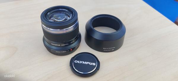 Olympus 45mm f1.8 Micro 4/3 (фото #1)