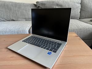 HP EliteBook 840 G10 14" / I5 - 1335U / 32 GB / 1TB (1 foto / 4)