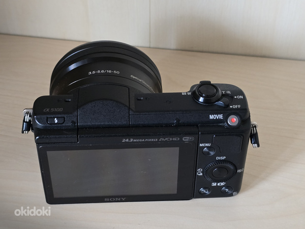 Sony A5100 + 16-50mm OSS (фото #2)