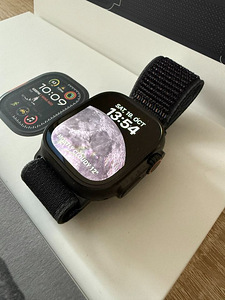 Apple Watch Ultra 2 (2024) GPS + Cellular (1 foto / 2)