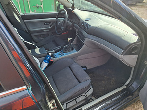 BMW 523I (4 фото из 5)