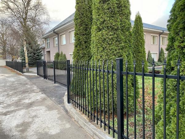 Ворота, ограждения, столбы и забор (фото #9)
