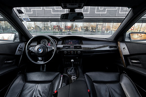 BMW 530 M-pakett (12 foto / 15)