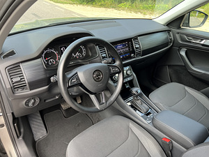 Продается Skoda Kodiaq Ambition 4*4 (9 фото из 15)