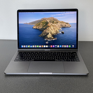 Macbook Pro 13" 2016 Touch Bar (2 foto / 9)