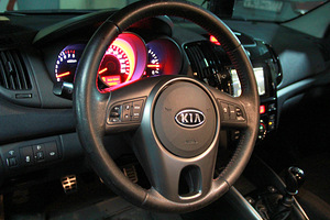 Kia Cerato, 2010