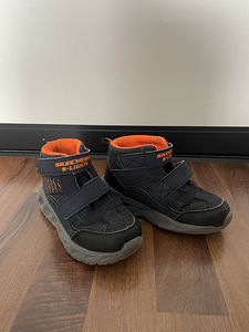Ботинки 26 Skechers (1 фото из 1)