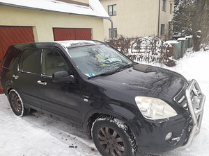 Honda CR-V 2005 (3 foto / 7)