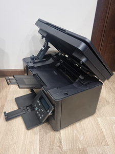 HP LaserJet Pro MFP M125nw (2 foto / 4)
