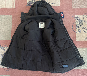 Tommy Jeans Parka (3 foto / 3)