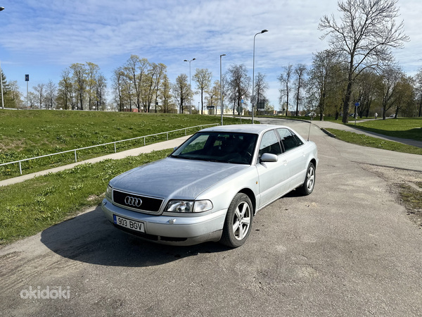 Audi a8 2.5 110kw 1998 легенда (фото #1)