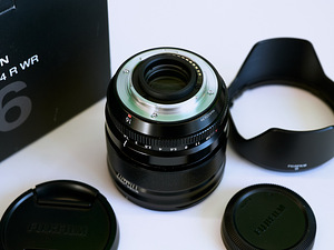 Fujifilm Fujinon XF 16mm F1.4 WR (3 фото из 3)