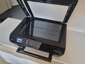 WiFi Printer HP Deskjet 4645 , Juhtmevaba (4 foto / 6)