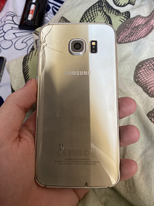 Müüa 4 telefoni varuosadeks (8 foto / 8)