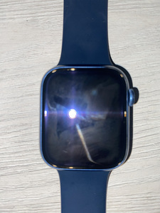 Apple watch 7. 45mm aluminium. Gps+lte (3 foto / 5)