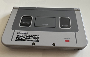 Nintendo New 3DS XL SNES Edition (1 foto / 3)