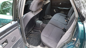 Audi 80 1.9tdi (8 foto / 9)